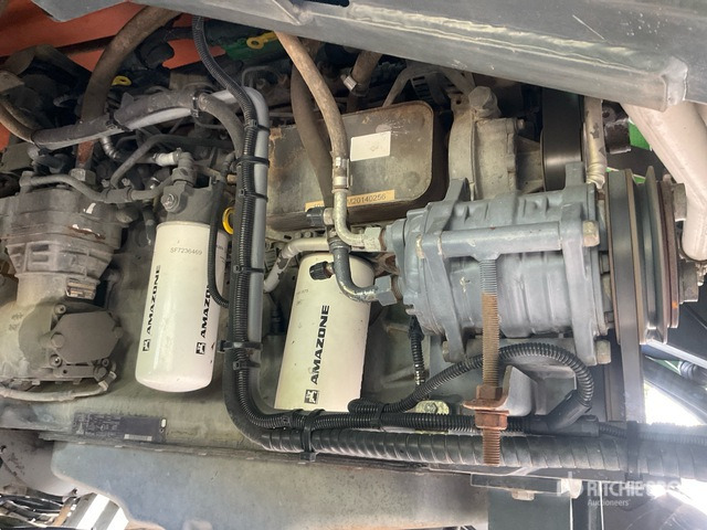 2015 Amazone Pantera 4502 33 m 4x4 Self-Propelled Sprayer - Прицепной опрыскиватель: фото 5 2015 Amazone Pantera 4502 33 m 4x4 Self-Propelled Sprayer - Прицепной опрыскиватель: фото 5