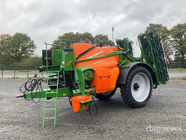 2019 Amazone UX 4200 Special 27 m Pull-Type Sprayer - Прицепной опрыскиватель: фото 1 2019 Amazone UX 4200 Special 27 m Pull-Type Sprayer - Прицепной опрыскиватель: фото 1