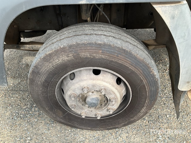 2002 Nissan Atleon 210 4x2 with Crane Rollback Truck - Эвакуатор: фото 5 2002 Nissan Atleon 210 4x2 with Crane Rollback Truck - Эвакуатор: фото 5