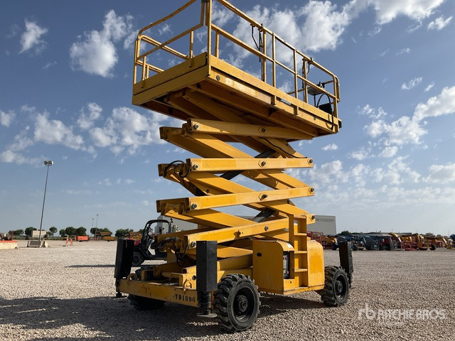 2004 Haulotte H18SX 4x4 Diesel Scissor Lift - Ножничный подъемник: фото 3 2004 Haulotte H18SX 4x4 Diesel Scissor Lift - Ножничный подъемник: фото 3