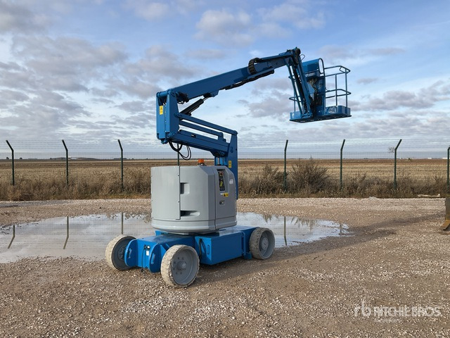 2007 Genie Z34/22N Electric Articulating Boom Lift - Коленчатый подъемник: фото 2 2007 Genie Z34/22N Electric Articulating Boom Lift - Коленчатый подъемник: фото 2