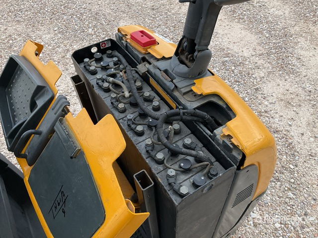 2009 Jungheinrich ECE225 Electric Pallet Jack - Тележка: фото 5 2009 Jungheinrich ECE225 Electric Pallet Jack - Тележка: фото 5