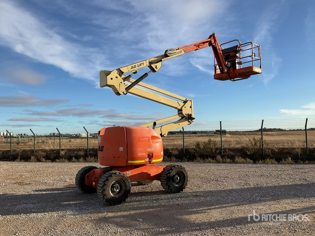 2011 JLG 450AJ 4WD Diesel Articulating Boom Lift - Коленчатый подъемник: фото 2 2011 JLG 450AJ 4WD Diesel Articulating Boom Lift - Коленчатый подъемник: фото 2