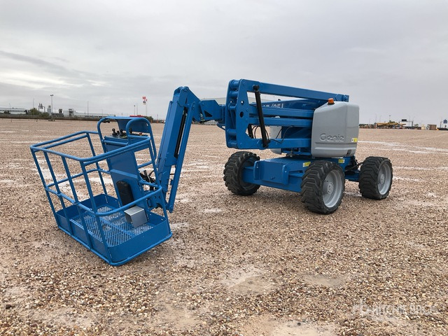 2013 Genie Z45/25J 4WD Diesel Articulating Boom Lift - Коленчатый подъемник: фото 4 2013 Genie Z45/25J 4WD Diesel Articulating Boom Lift - Коленчатый подъемник: фото 4