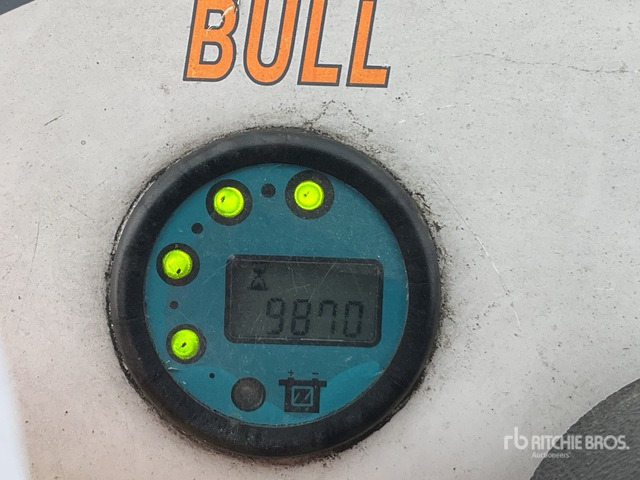 2014 Dec BULL4 Electric Tow Truck - Складской тягач: фото 3 2014 Dec BULL4 Electric Tow Truck - Складской тягач: фото 3