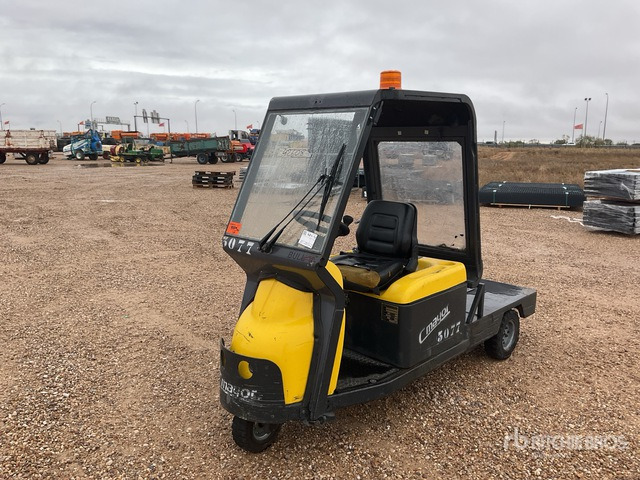 2014 Dec BULL4 Electric Tow Truck - Складской тягач: фото 1 2014 Dec BULL4 Electric Tow Truck - Складской тягач: фото 1