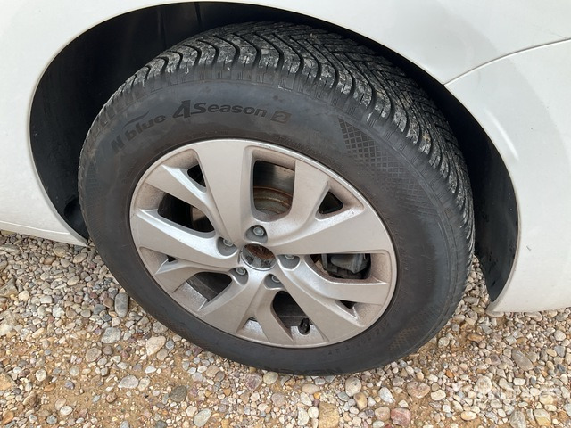 2021 Citroen C4 Grand Spacetourer Automobile - Легковой автомобиль: фото 4 2021 Citroen C4 Grand Spacetourer Automobile - Легковой автомобиль: фото 4