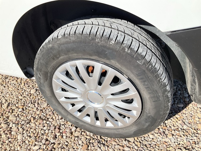 2019 Renault Kangoo Cargo Van - Фургон: фото 4 2019 Renault Kangoo Cargo Van - Фургон: фото 4