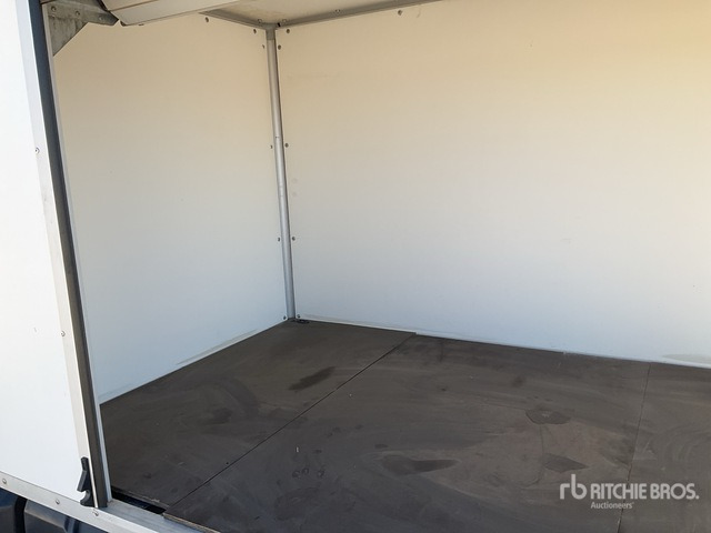 2017 Goupil G4 Electric Utility Vehicle - Коммунальная/ Специальная техника: фото 4 2017 Goupil G4 Electric Utility Vehicle - Коммунальная/ Специальная техника: фото 4