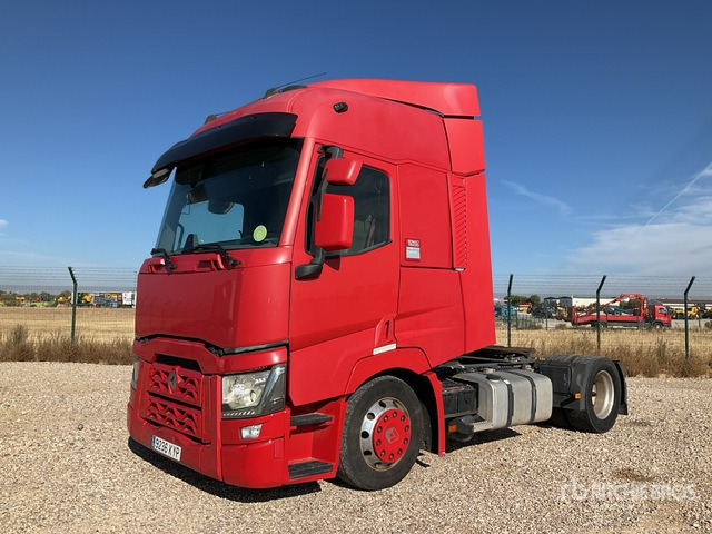 2015 Renault T470 4x2 S/A Sleeper Truck Tractor - Тягач: фото 2 2015 Renault T470 4x2 S/A Sleeper Truck Tractor - Тягач: фото 2