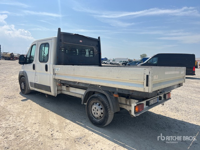 2012 Peugeot Boxer Crew Cab Flatbed Truck - Грузовик бортовой/ Платформа: фото 4 2012 Peugeot Boxer Crew Cab Flatbed Truck - Грузовик бортовой/ Платформа: фото 4