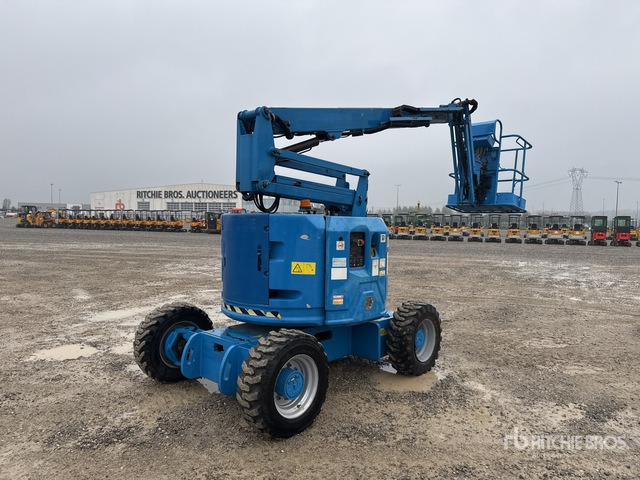 2014 Genie Z-34/22 Diesel Articulating Boom Lift - Коленчатый подъемник: фото 4 2014 Genie Z-34/22 Diesel Articulating Boom Lift - Коленчатый подъемник: фото 4
