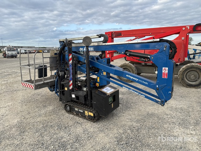 2014 Oil & Steel Octopussy 14-12 Twin Crawler (Inoperable) Articulating Boom Lift - Спайдер-вышка: фото 3 2014 Oil & Steel Octopussy 14-12 Twin Crawler (Inoperable) Articulating Boom Lift - Спайдер-вышка: фото 3