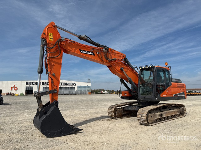 2017 Doosan DX235NLC-5 Escavatore cingolato - Гусеничный экскаватор: фото 1 2017 Doosan DX235NLC-5 Escavatore cingolato - Гусеничный экскаватор: фото 1