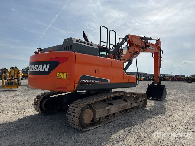 2017 Doosan DX235NLC-5 Escavatore cingolato - Гусеничный экскаватор: фото 3 2017 Doosan DX235NLC-5 Escavatore cingolato - Гусеничный экскаватор: фото 3