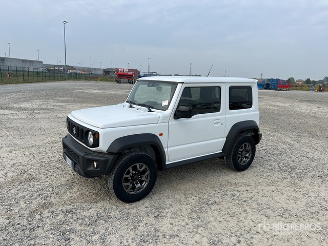 2019 Suzuki Jimny 1.5 Top 4wd allgrip 75KW/102CV SUV - Внедорожник: фото 2 2019 Suzuki Jimny 1.5 Top 4wd allgrip 75KW/102CV SUV - Внедорожник: фото 2