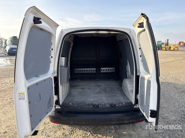 2019 Volkswagen Caddy 2.0 TDI 102CV BUSINESS Van Truck - Грузовик с закрытым кузовом: фото 5 2019 Volkswagen Caddy 2.0 TDI 102CV BUSINESS Van Truck - Грузовик с закрытым кузовом: фото 5