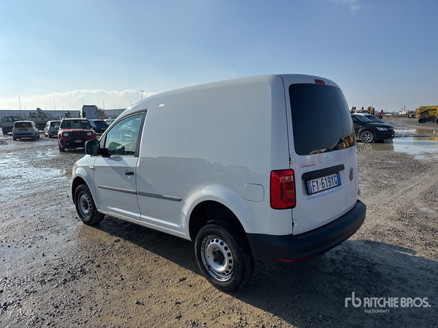 2019 Volkswagen Caddy 2.0 TDI 122CV 4x4 BUSINESS Van Truck - Грузовик с закрытым кузовом: фото 2 2019 Volkswagen Caddy 2.0 TDI 122CV 4x4 BUSINESS Van Truck - Грузовик с закрытым кузовом: фото 2