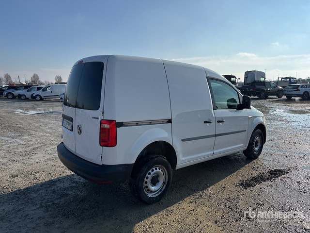 2019 Volkswagen Caddy 2.0 TDI 122CV 4x4 BUSINESS Van Truck - Грузовик с закрытым кузовом: фото 3 2019 Volkswagen Caddy 2.0 TDI 122CV 4x4 BUSINESS Van Truck - Грузовик с закрытым кузовом: фото 3