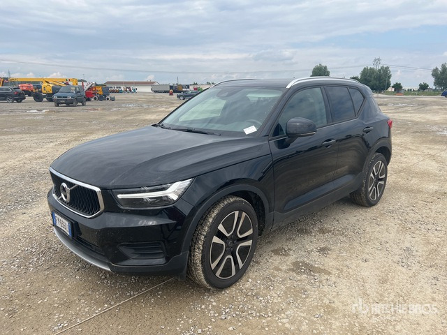 2019 Volvo XC40 D3 AWD GEARTRONIC BUSINESS PLUS SUV - Внедорожник: фото 3 2019 Volvo XC40 D3 AWD GEARTRONIC BUSINESS PLUS SUV - Внедорожник: фото 3