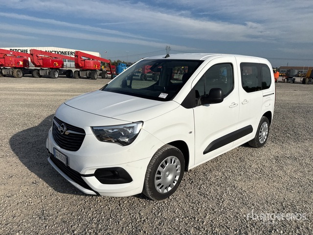 2021 Opel Combo LIFE 1.5 D 100CV EDITION PLUS L ... Van Truck - Легковой фургон: фото 2 2021 Opel Combo LIFE 1.5 D 100CV EDITION PLUS L ... Van Truck - Легковой фургон: фото 2