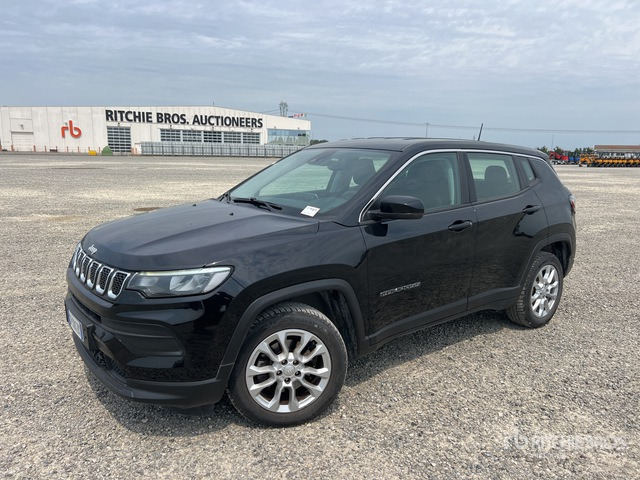 2023 Jeep Compass SP 1.5 SUV - Внедорожник: фото 2 2023 Jeep Compass SP 1.5 SUV - Внедорожник: фото 2