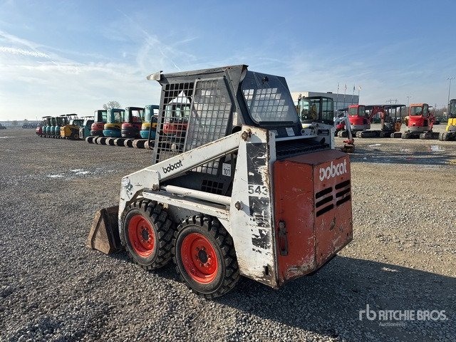 Bobcat 543 Skid Steer Loader - Мини-погрузчик с бортовым поворотом: фото 2 Bobcat 543 Skid Steer Loader - Мини-погрузчик с бортовым поворотом: фото 2