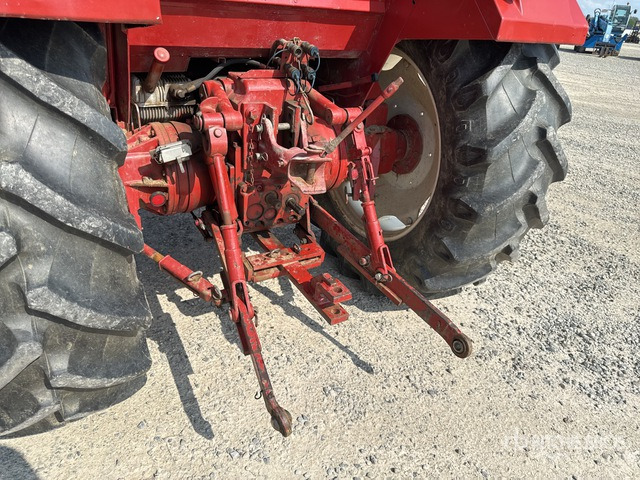 Iternational 955 Trattore agricolo 4RM - Трактор: фото 5 Iternational 955 Trattore agricolo 4RM - Трактор: фото 5