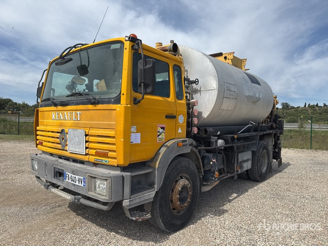 1995 Renault 1995 Acmar on 4x2 Crew Cab Repa ... Asphalt Distributor Truck - Гудронатор: фото 2 1995 Renault 1995 Acmar on 4x2 Crew Cab Repa ... Asphalt Distributor Truck - Гудронатор: фото 2