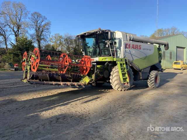 2005 Claas Lexion 520 4x4 Moissonneuse Batteuse Combine Harvester - Косилка-измельчитель/ Мульчер: фото 2 2005 Claas Lexion 520 4x4 Moissonneuse Batteuse Combine Harvester - Косилка-измельчитель/ Мульчер: фото 2