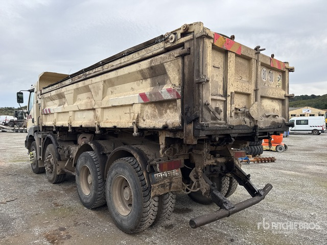 2006 Renault Kerax 380 8x4 Camion Bi-Benne 8x4 (Inoper ... Tri/A Dump Truck - Самосвал: фото 2 2006 Renault Kerax 380 8x4 Camion Bi-Benne 8x4 (Inoper ... Tri/A Dump Truck - Самосвал: фото 2