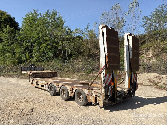 2007 Faymonville Multimax Tri/A Semi-Remorque Porte-Engin ... Lowboy Trailer - Низкорамный полуприцеп: фото 3 2007 Faymonville Multimax Tri/A Semi-Remorque Porte-Engin ... Lowboy Trailer - Низкорамный полуприцеп: фото 3