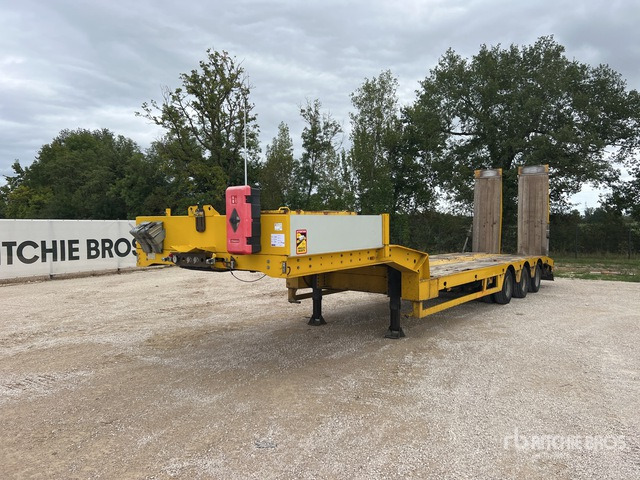 2007 Faymonville TL3GE Tri/A Semi-Remorque Porte-Engin ... Lowboy Trailer - Низкорамный полуприцеп: фото 2 2007 Faymonville TL3GE Tri/A Semi-Remorque Porte-Engin ... Lowboy Trailer - Низкорамный полуприцеп: фото 2