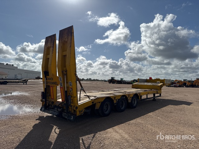 2007 Faymonville TL3GE Tri/A Semi-Remorque Porte-Engin ... Lowboy Trailer - Низкорамный полуприцеп: фото 4 2007 Faymonville TL3GE Tri/A Semi-Remorque Porte-Engin ... Lowboy Trailer - Низкорамный полуприцеп: фото 4