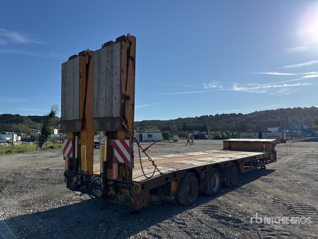 2008 Faymonville TL3GE Tri/A Semi-Remorque Porte-Engin ... Lowboy Trailer - Низкорамный полуприцеп: фото 3 2008 Faymonville TL3GE Tri/A Semi-Remorque Porte-Engin ... Lowboy Trailer - Низкорамный полуприцеп: фото 3
