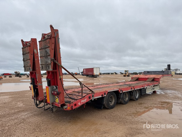 2013 Fliegl SDS 410T Semi-Remorque Porte-Engins Lowboy Trailer - Низкорамный прицеп: фото 3 2013 Fliegl SDS 410T Semi-Remorque Porte-Engins Lowboy Trailer - Низкорамный прицеп: фото 3