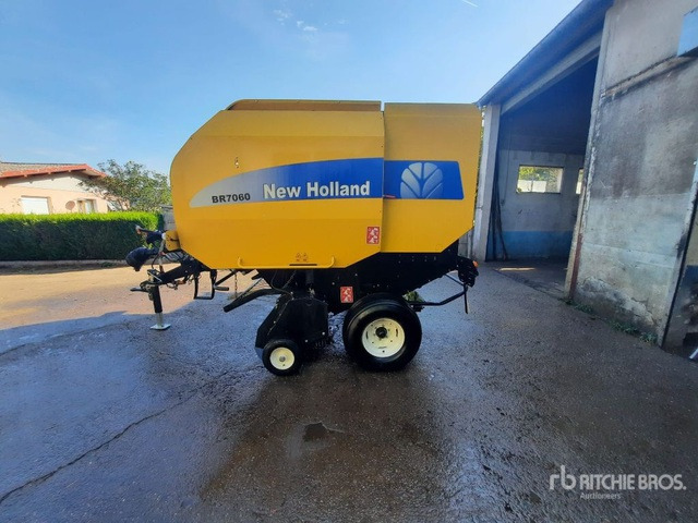 2014 New Holland BR7060 Presse A Bale Ronde Round Baler - Пресс-подборщик рулонный: фото 2 2014 New Holland BR7060 Presse A Bale Ronde Round Baler - Пресс-подборщик рулонный: фото 2