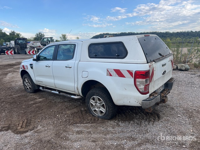 2015 Ford Ranger 2.2 Limited 4x4 Dual Cab (Inoperable) Pickup - Пикап: фото 3 2015 Ford Ranger 2.2 Limited 4x4 Dual Cab (Inoperable) Pickup - Пикап: фото 3