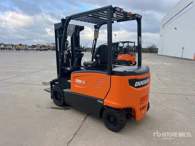 2023 Doosan B35X-7 PLUS 3500 kg Chariot Elevateur Elect ... Electric Forklift - Электропогрузчик: фото 4 2023 Doosan B35X-7 PLUS 3500 kg Chariot Elevateur Elect ... Electric Forklift - Электропогрузчик: фото 4