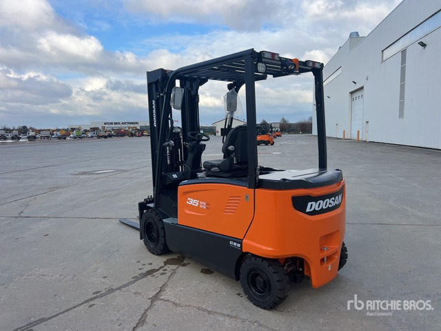 2023 Doosan B35X-7 PLUS 3500 kg Chariot Elevateur Elect ... Electric Forklift - Электропогрузчик: фото 4 2023 Doosan B35X-7 PLUS 3500 kg Chariot Elevateur Elect ... Electric Forklift - Электропогрузчик: фото 4