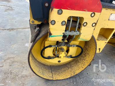 Дорожный каток BOMAG BW138AD Compacteur Vibrant Tandem: фото 24