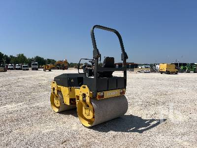 BOMAG BW138AD Compacteur Vibrant Tandem - Дорожный каток: фото 2 BOMAG BW138AD Compacteur Vibrant Tandem - Дорожный каток: фото 2