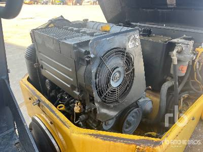 Дорожный каток BOMAG BW138AD Compacteur Vibrant Tandem: фото 11