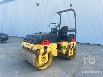BOMAG BW138AD Compacteur Vibrant Tandem - Дорожный каток: фото 1 BOMAG BW138AD Compacteur Vibrant Tandem - Дорожный каток: фото 1
