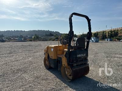CAT CB214E Compacteur Vibrant Tandem (Inop ... - Дорожный каток: фото 2 CAT CB214E Compacteur Vibrant Tandem (Inop ... - Дорожный каток: фото 2