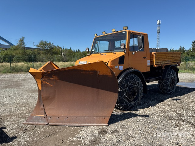 1982 Unimog 425C 4x4 Camion De Service 4x4 Service Truck - Коммунальная/ Специальная техника, Грузовик: фото 2 1982 Unimog 425C 4x4 Camion De Service 4x4 Service Truck - Коммунальная/ Специальная техника, Грузовик: фото 2