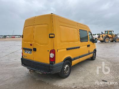 RENAULT Vehicule Utilitaire - Цельнометаллический фургон: фото 3 RENAULT Vehicule Utilitaire - Цельнометаллический фургон: фото 3