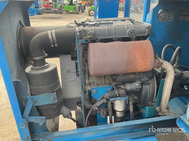 2007 Genie GS-5390 4x4 Diesel Scissor Lift - Ножничный подъемник: фото 5 2007 Genie GS-5390 4x4 Diesel Scissor Lift - Ножничный подъемник: фото 5