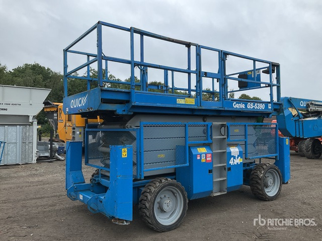 2007 Genie GS-5390 4x4 Diesel Scissor Lift - Ножничный подъемник: фото 4 2007 Genie GS-5390 4x4 Diesel Scissor Lift - Ножничный подъемник: фото 4
