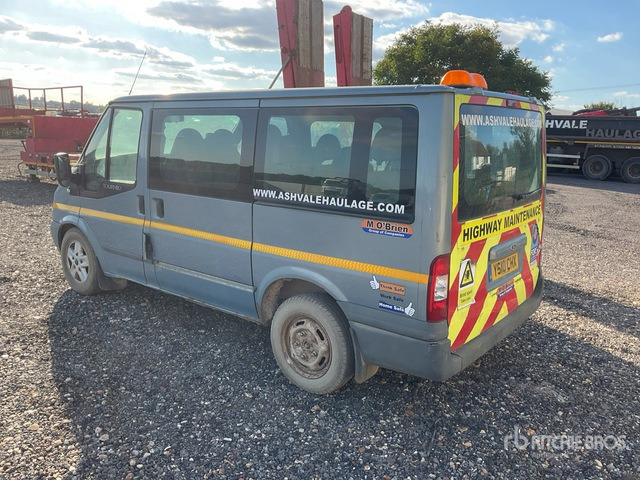 2010 Ford Transit 115 Tourneo T280 SWB Limited (Inoperable) Minivan - Пассажирский фургон: фото 4 2010 Ford Transit 115 Tourneo T280 SWB Limited (Inoperable) Minivan - Пассажирский фургон: фото 4